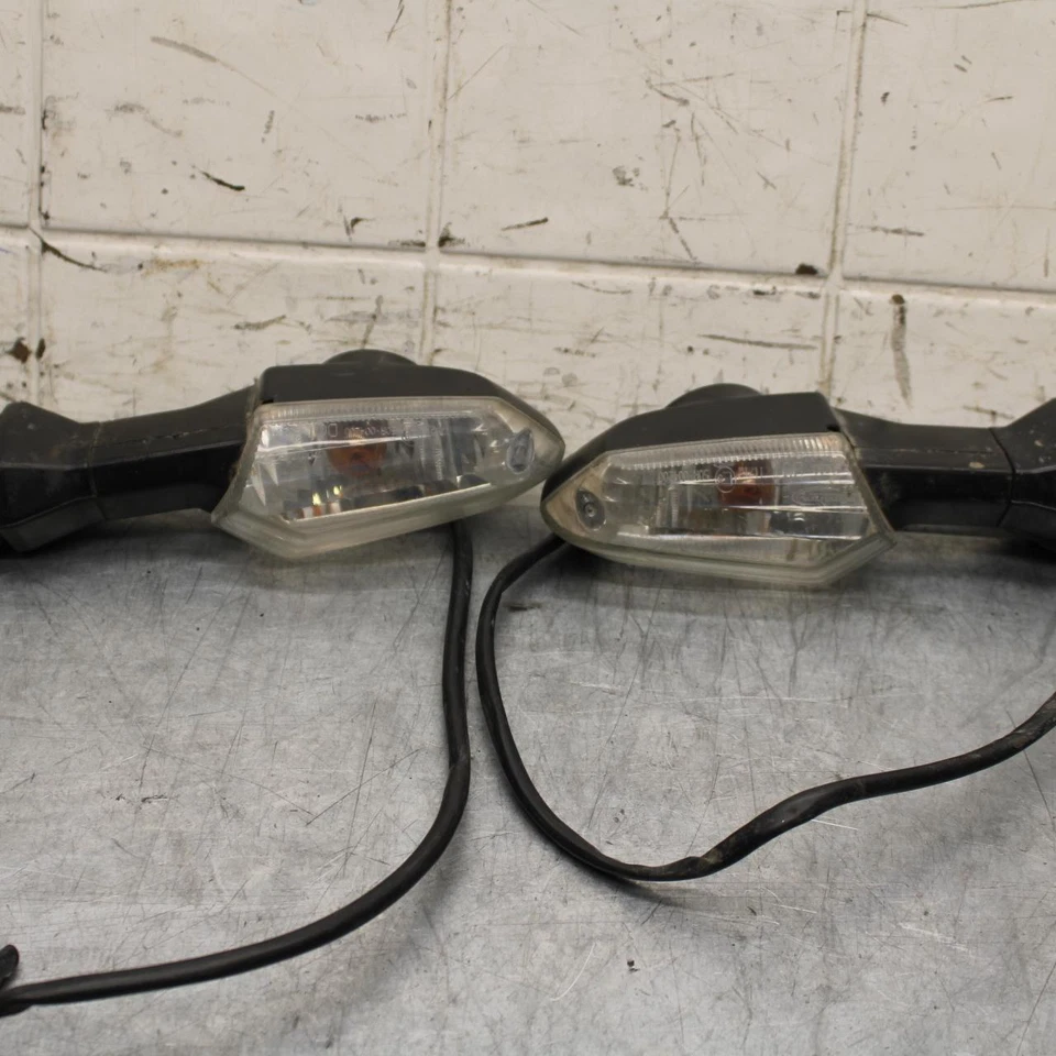 2015 Kawasaki Ninja 300 EX300 REAR LEFT RIGHT TURN SIGNALS LIGHT INDICATORS BB61 - Изображение 1 из 4