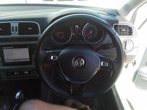 VOLKSWAGEN POLO 6R 2010-2017 STEERING WHEEL WITH CONTROL TYPE TRAPEZIUM CENTRE - Picture 1 of 12
