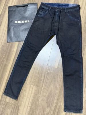 Pantalones de mezclilla Diesel para hombre M recubiertos negros 28 pulgadas 341P calce ajustado de lujo usados Foto 1 de 4