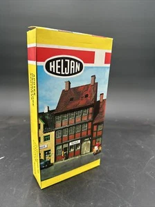 Heljan Kit B 461 : "Apotheke" DRUGSTORE - HO Scale Building VTG Denmark - Picture 1 of 4