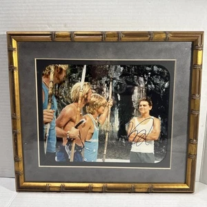 LEONARDO DICAPRIO THE BEACH HAND SIGNED AUTOGRAPHED 8x10 PHOTO MAT & FRAMED - Picture 1 of 7