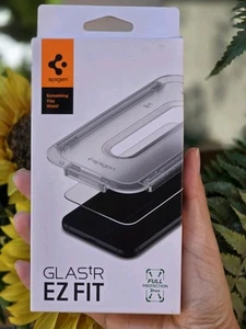 1* Spigen GLAStR EZ Fit Tempered Glass Screen Protector For Galaxy S23 - Picture 1 of 2