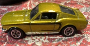 Matchbox 68 Ford Cobra Jet Olive Diecast Car 1998 Classic Decades Series VTG - Picture 1 of 8