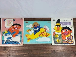 Vintage Lot of 3 Playskool Sesame Street Wood Chipboard Puzzles 1973, 1976, 1979 - Picture 1 of 19