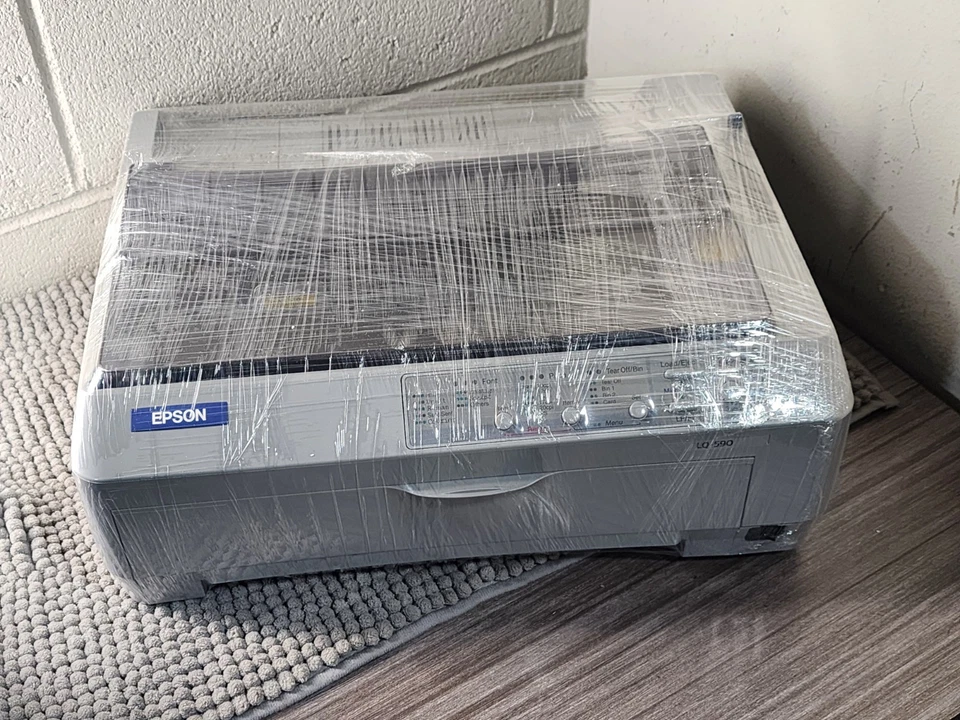 Epson LQ-590 точечный матричный принтер на запчасти - Изображение 1 из 4