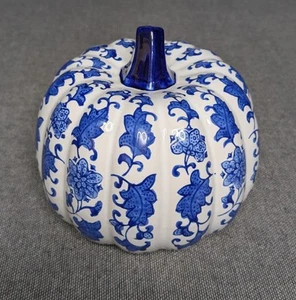 Mikasa Home Accents Blue And White Ceramic Pumpkin - Picture 1 of 5