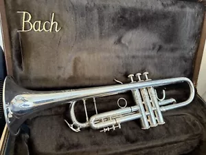 Trompeta Bach Stradivarius Bb 43, plateada (de colección, principios de los 90) - Imagen 1 de 10