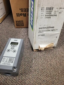 Johnson Controls A421ABC-02 Digital Temperature Controller - Picture 1 of 1