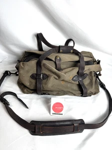 Bolso de Lona Pequeño Filson Verde Nutria Hecho en EE. UU. ESTILO: 220 con Correa para el Hombro - Imagen 1 de 13