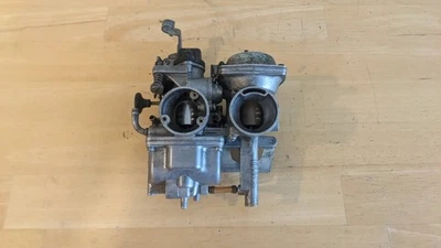 Carburador Yamaha XT350 1986 OEM Foto 1 de 4