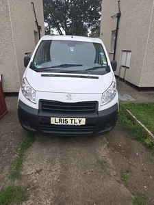 2015 Peugeot Expert. Spares or repairs - Picture 1 of 6