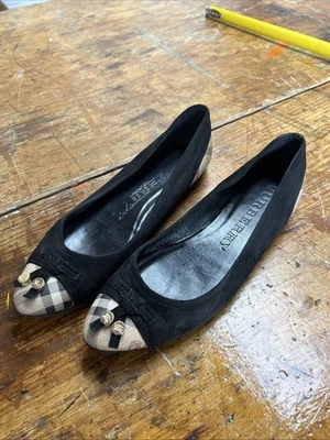 Burberry Ballet Flat. Camurça com borla tamanho 38 ótimo estado - Imagem 1 de 4