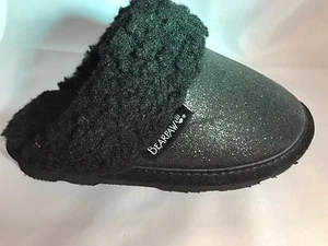 Zapatos/pantuflas sin cordones negros Bearpaw para niños ¡VENTA TALLA 9! - Imagen 1 de 4