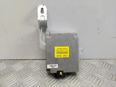 HYUNDAI I40 LDC CONTROL MODULE UNIT 2010 TO 2015 95300-3Z050 - Image 1 of 4