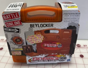 NEW Sealed Beylocker With Torch Aries Set 125D Beyblade HASBRO METAL FURY BB-13A - Picture 1 of 2