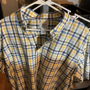 L.L. Bean Men’s Striped Button Down Short Sleeved Shirt Size XL Blue And Yellow - Picture 1 of 6