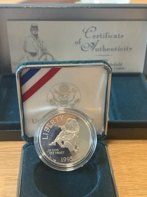 1995 Civil War Commerative Silver Dollar Proof Coin With COA And Original Box - Image 1 of 4