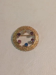 Vintage Anson Multi-Color Rhinestone Gold Tone Circle Brooch Pin - Picture 1 of 3