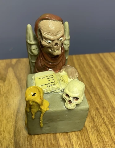 TALES FROM THE CRYPT - HALLOWEEN CRYPT KEEPER *RARE* 1993 CANDY TOPPER Cover