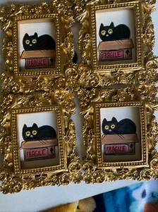 Gato negro 3/3,5 en la caja, pintura sobre papel, enmarcado, lindo, divertido, miniatura, - Imagen 1 de 13