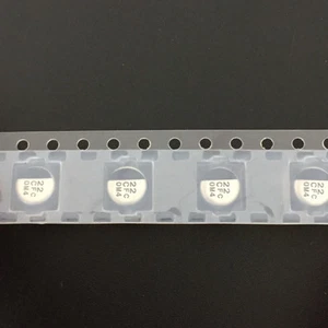 Condensador electrolítico tipo chip SMD Panasonic FC 16V22uF 10 un. 22uF 16V 5x5.4 - Imagen 1 de 3