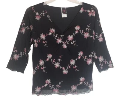 Wrapper women's 2X embellished embroidery front sheer sleeves pullover top. 5099 Foto 1 de 4