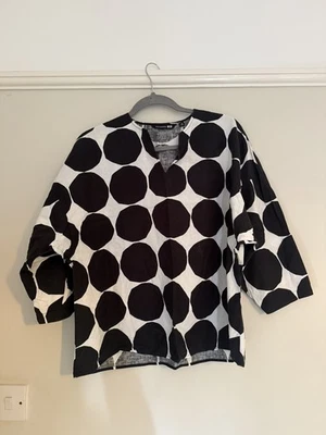 Camicia blusa Marimekko per Uniqlo nera bianca lino cotone a pois taglia M - Immagine 1 di 4