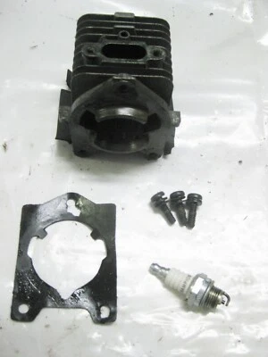 Homelite UT20811 Trimmer Cylinder Assembly Part UP06940 - Image 1 of 4