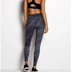 Mujer ❅�Victoria’s Secret Sport Gris Logo Knockout Leggings Talla XS - Imagen 1 de 6