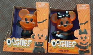 2022 Halloween Mickey Mouse & Minnie Mouse 4” Ooshies Limited Edition Disney - Picture 1 of 6