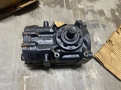 Compressor AC Tecumseh Ford Mustang Cougar remanufaturado 7V84A 20031 179-20 - Imagem 1 de 4