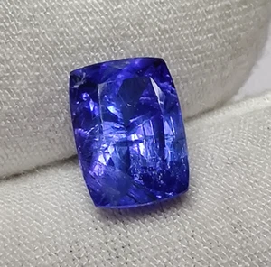 Natural Blue Tanzanite Cut Cushion Shape Translucent Gemstone for Jewelry 2.3Cts - Picture 1 of 6