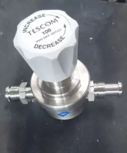 TESCOM 74-3062TRU30-065 600PSI N2 PRESSURE REGULATOR (R1S-1.5) - Imagen 1 de 4