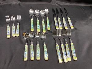 Lotto di 19 pezzi ~ Posate Gibson Everyday "HYDRARANGEA" ~ Forchette, cucchiaio, coltelli - Foto 1 di 10