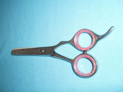 RAZOR THINNING SCISSOR,HAIR SCISSOR, HAIRDRESSING SHEAR,GERMAN SHARPNESS QUALITY - Image 1 of 4