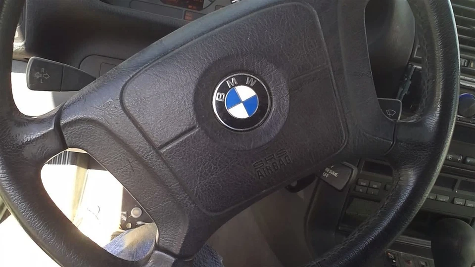 Airbag Air Bag Coupe Driver Without M-tech Wheel Fits 95-99 BMW 318i 30254162 Foto 1 de 4