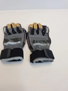 LOADED Freeride V7 Longboard Slide Gloves With Pucks Size Large 1 FINGER HOLE - Picture 1 of 12