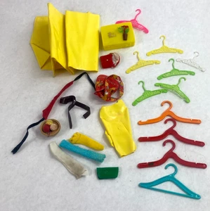 Vintage Barbie Ken zufälliges Zubehör Konvolut 60er 70er Jahre - Bild 1 von 2