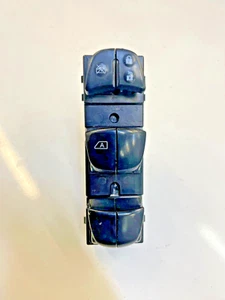 Interruptor de ventana Nissan Rogue Master 2014-2020 P/N 25401 4BA5A - Imagen 1 de 5