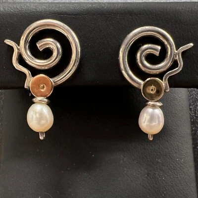 STERLING SILVER + 14K YELLOW GOLD ACCENT - SWIRL DESIGN PEARL EARRINGS - Image 1 of 4
