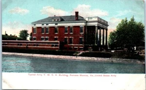 Típico Ejército Y.M.C.A. Building FORTRESS MONROE, Virginia militar UDB - Postal - Imagen 1 de 2