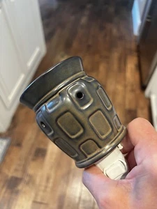Scentsy Rustic Wax Warmer Retired Design Plug In, extra scents - Picture 1 of 4