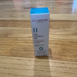 Clarins Lip Comfort Oil 11 Refresh Mint 0.2oz NEW IN BOX - Picture 1 of 4