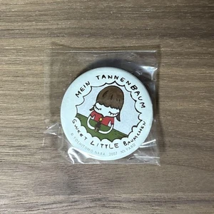 Nara Yoshitomo Can Badge N S Yard Christmas Only - Picture 1 of 2