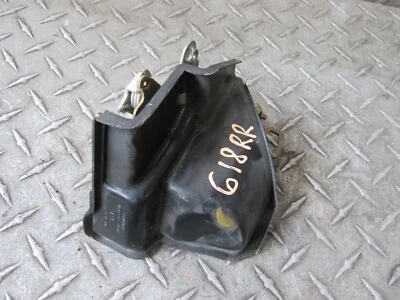 Mercedes-Benz 240D 1982 pasajero derecho puerta trasera pestillo cerradura actuador 2,4 L Foto 1 de 4