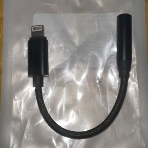 Dongle adaptateur prise casque Lightning vers prise 3,5 mm * tressé * pour Apple iPhone/iPad - Photo 1 sur 3
