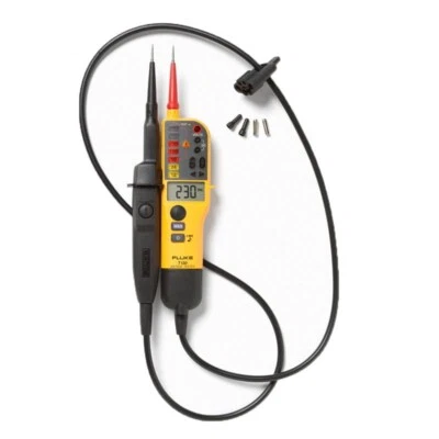 Fluke T130 2 Pole Voltage & Continuity Tester  with Personal Calibration Cert - Image 1 of 4
