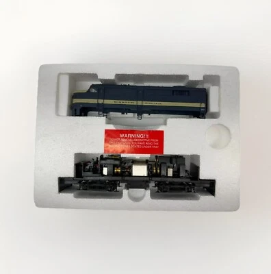 Proto 2000 HO #352 Missouri Pacific #8368 FA2 Locomotive     - Image 1 of 4