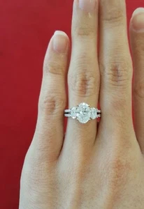 2 Ct Oval Cut Lab-Created Diamond Engagement Ring 14K White Gold Plated - Picture 1 of 4