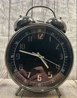 Retro Classic Oversized Twin Bell Alarm Wall/Standup Clock Quiet Vintage - Image 1 of 4